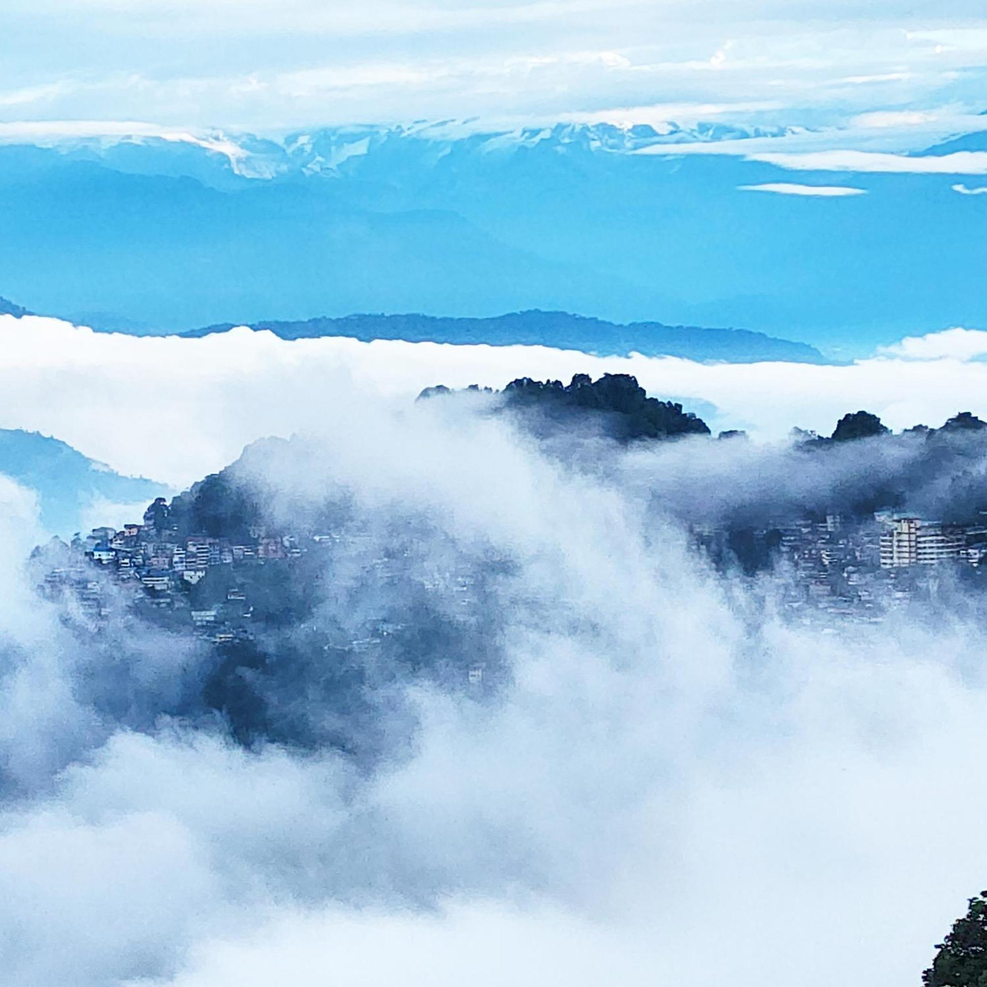 Veronica Alpina Mountain View Home Darjeeling  Extérieur photo